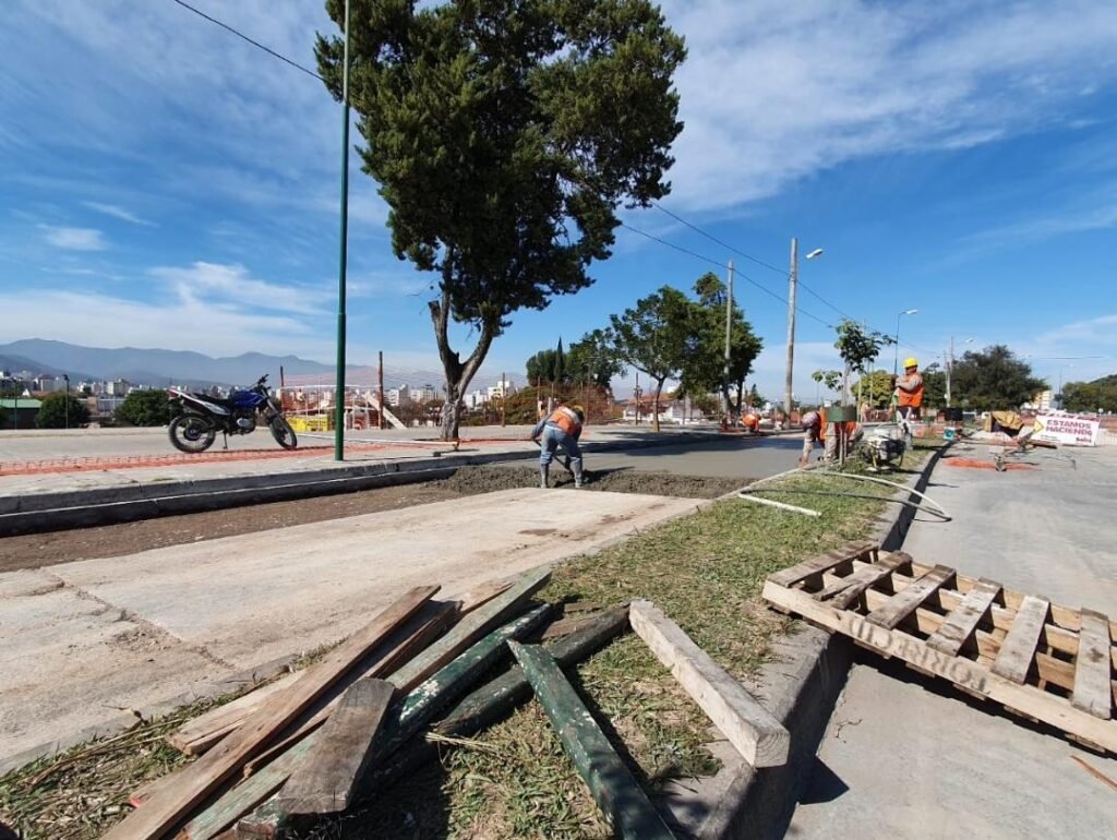 Plaza España: la Municipalidad inició obras de puesta en valor