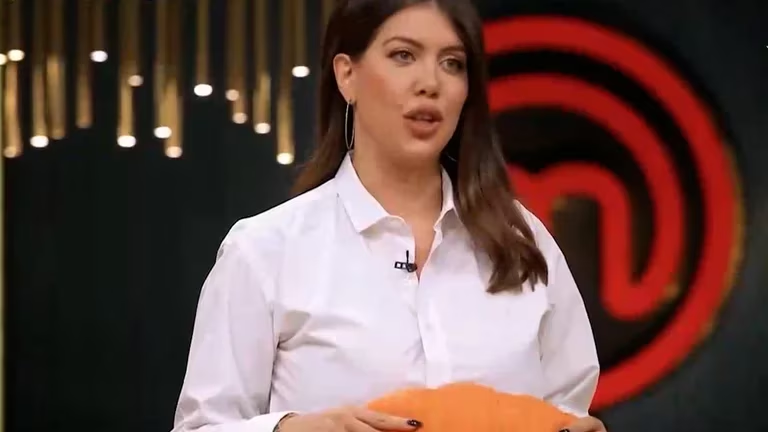 El consejo de Wanda Nara a los participantes de Masterchef para el minidesafío: “Chicas, no rompan los huevos»