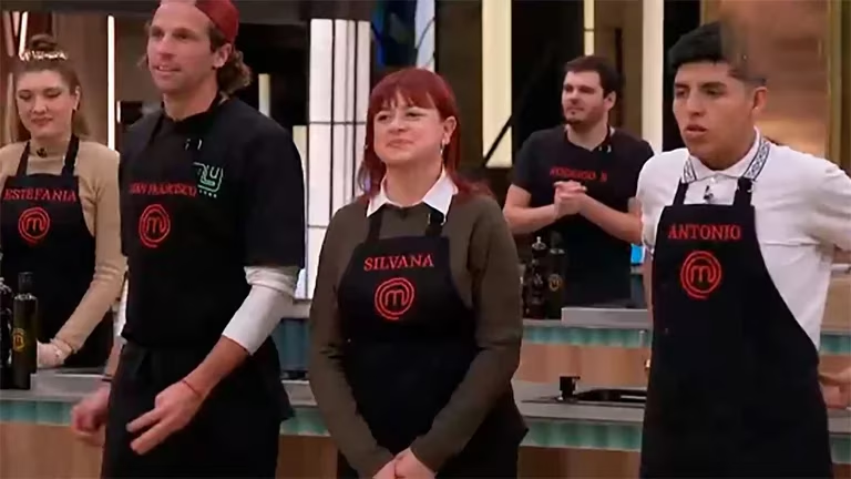 Con lágrimas en los ojos, Juan Francisco se despidió de Masterchef