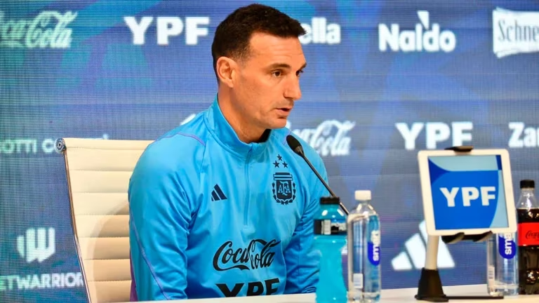 Scaloni confirmó que Messi viajará a La Paz y habló del posible equipo que jugará frente a Bolivia