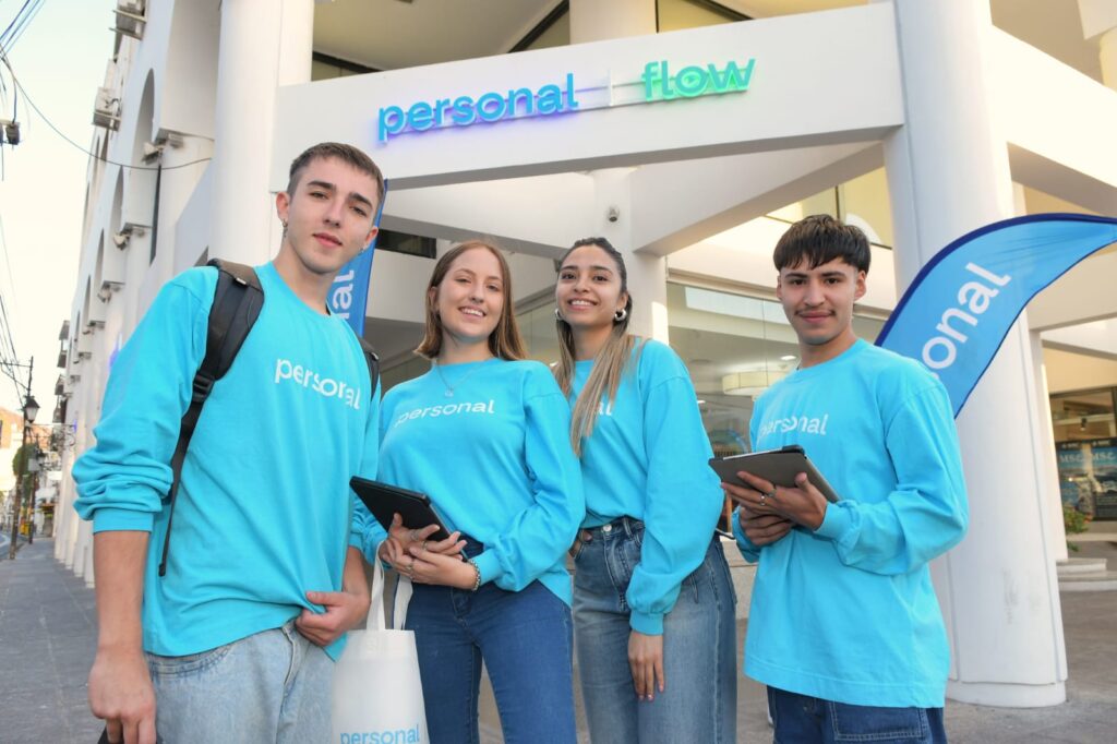 Ciudad de Salta: Personal y Flow reabren su remodelada tienda convergente