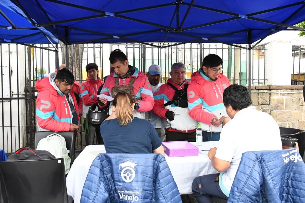 Image default